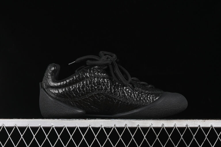 Alexander McQueen Sneaker (Copy)