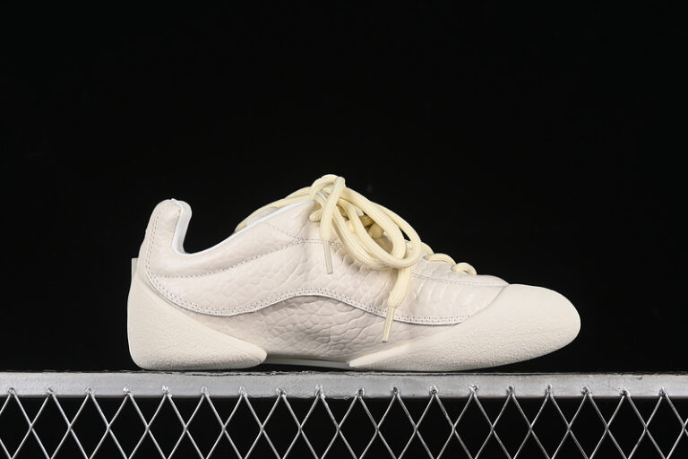 Alexander McQueen Sneaker (Copy)