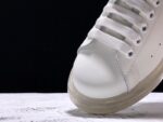 Alexander McQueen (Copy)
