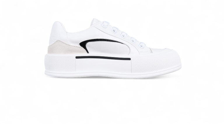 Alexander McQueen Oversized Sneaker White/Black Accent
