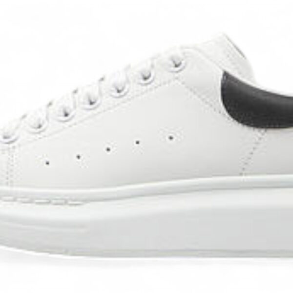 Alexander McQueen Oversized Sneaker – Black Heel Tab