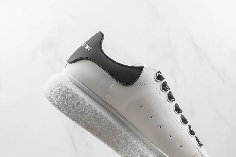 Alexander McQueen Sneaker (Copy)