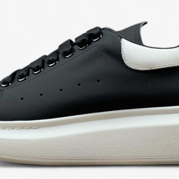 Alexander McQueen (Copy)