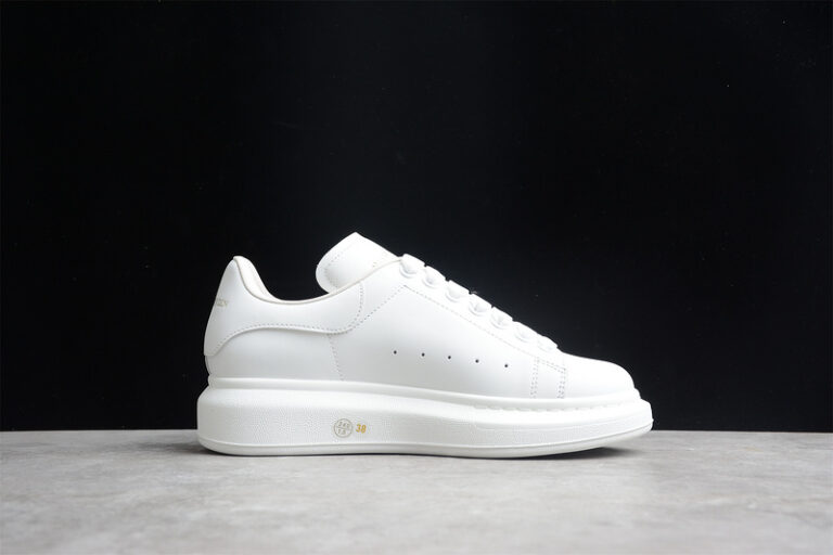 Alexander McQueen (Copy)