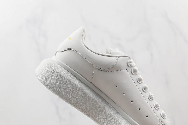 Alexander McQueen Sneaker (Copy)