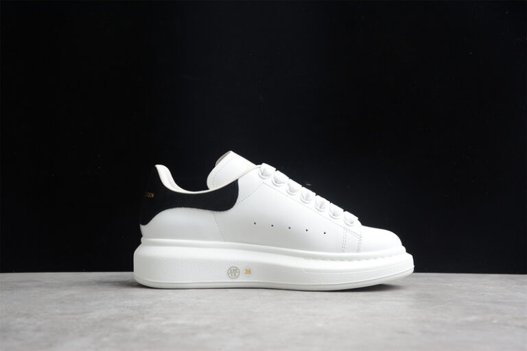 Alexander McQueen (Copy)