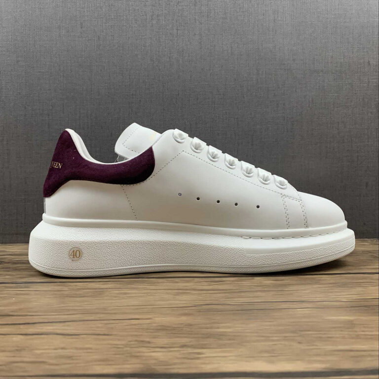 Alexander McQueen (Copy)
