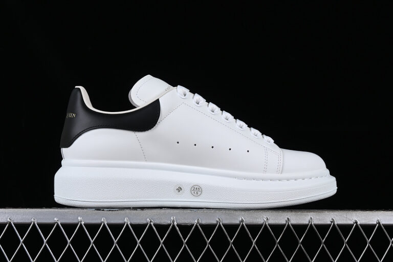 Alexander McQueen Sneaker (Copy)