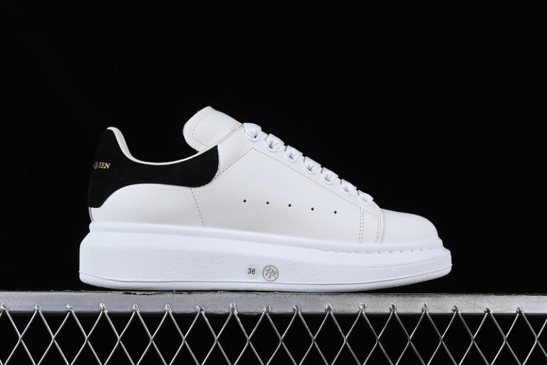 Alexander McQueen Sneaker (Copy)