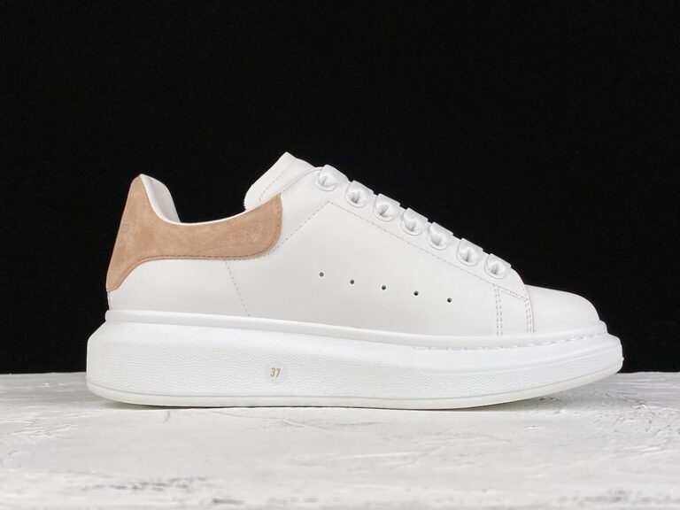 Alexander McQueen Oversized Sneaker – White Leather with Black Suede Heel Tab & Transparent Sole