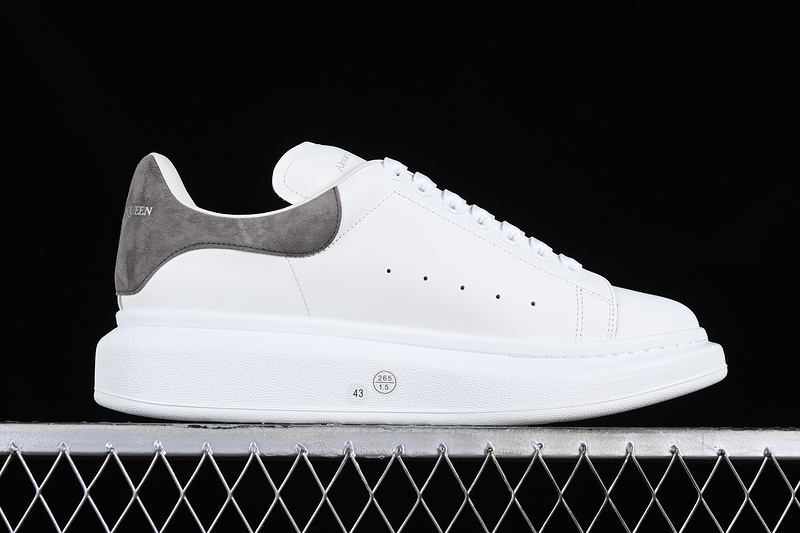 Alexander McQueen Sneaker (Copy)