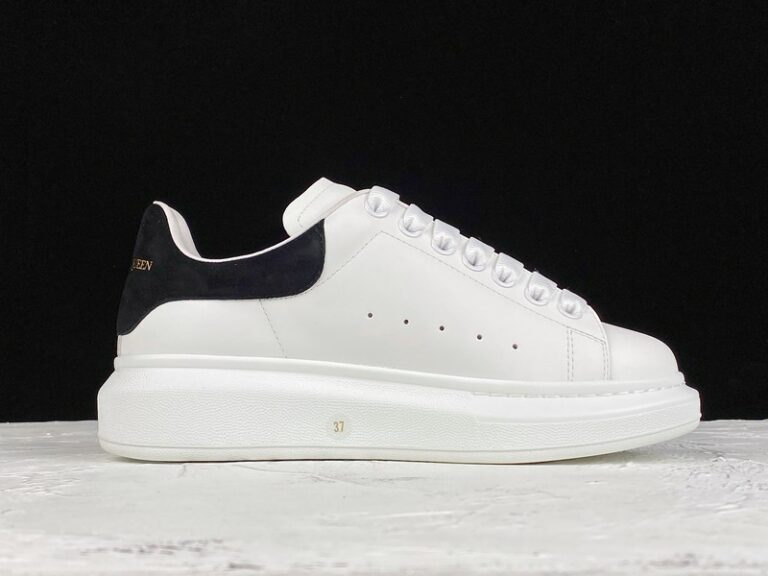 Alexander McQueen (Copy)