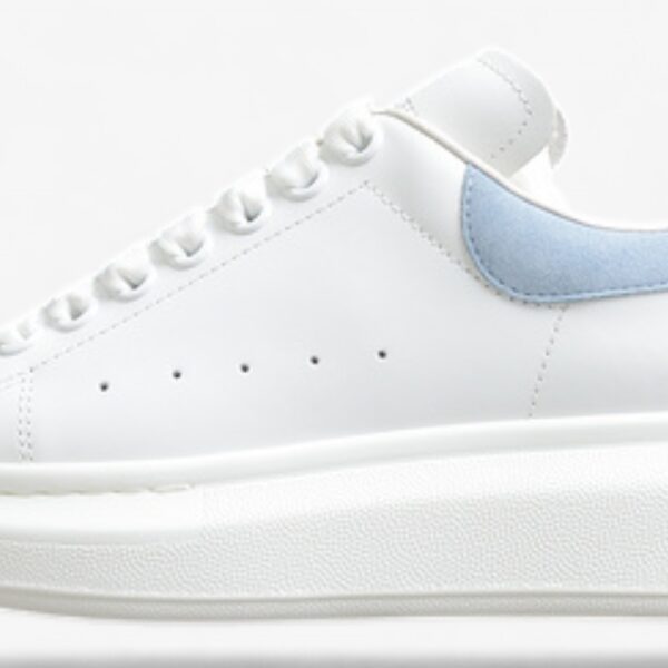 Alexander McQueen Oversized Sneaker – White & Light Blue