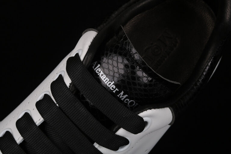 Alexander McQueen Oversized Sneakers – Black Croc Heel Tab