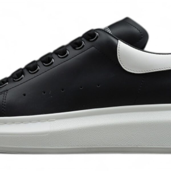 Alexander McQueen Oversized Sneakers – Black with White Heel
