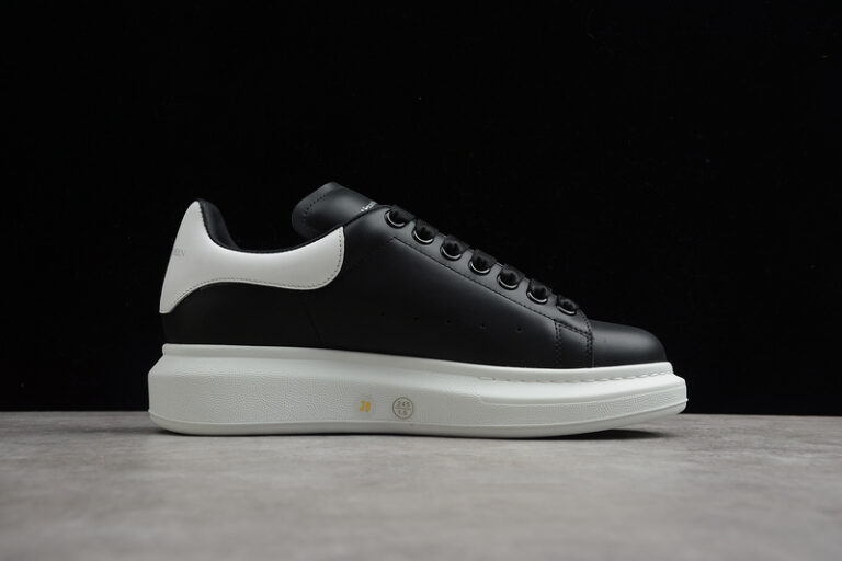 Alexander McQueen (Copy)