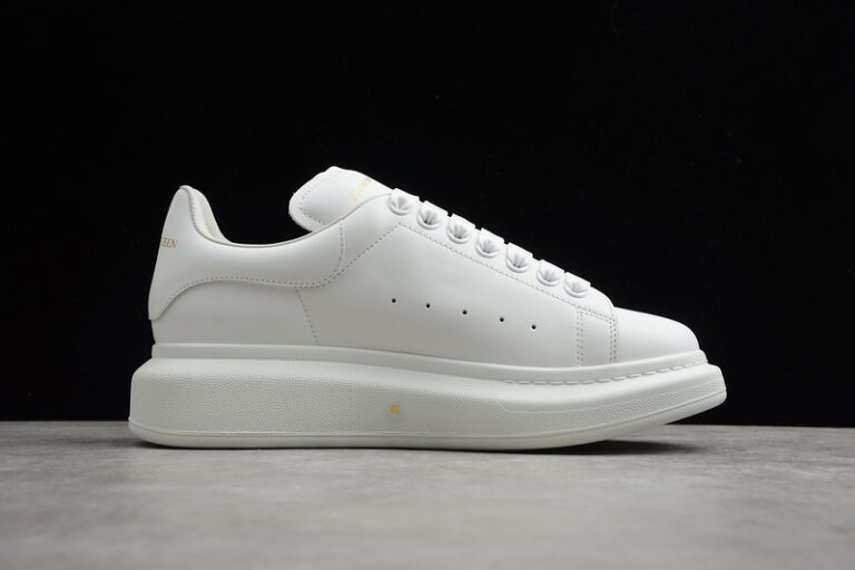 Alexander McQueen (Copy)
