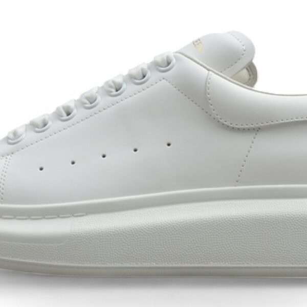 Alexander McQueen Oversized Sneakers – Triple White