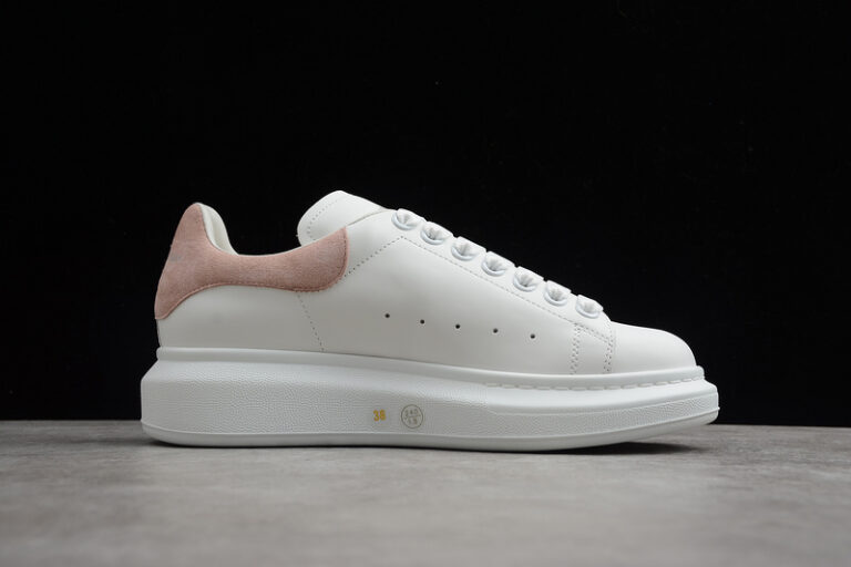 Alexander McQueen (Copy)