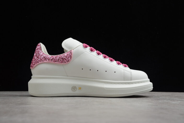 Alexander McQueen (Copy)