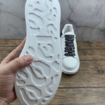Alexander McQueen (Copy)