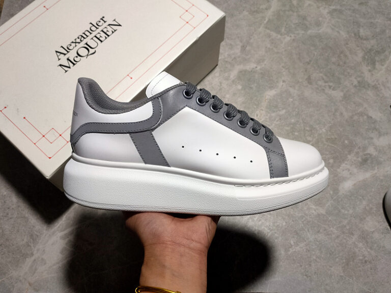 Alexander McQueen (Copy)
