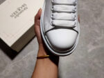 Alexander McQueen (Copy)