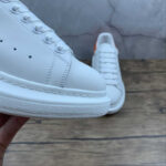 Alexander McQueen (Copy)