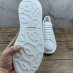 Alexander McQueen (Copy)