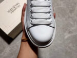 Alexander McQueen (Copy)