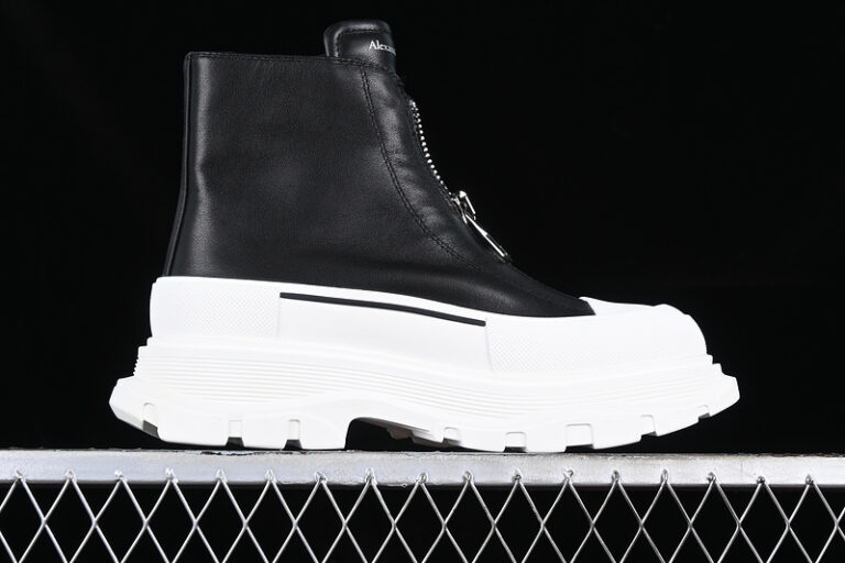 Alexander McQueen Sneaker (Copy)