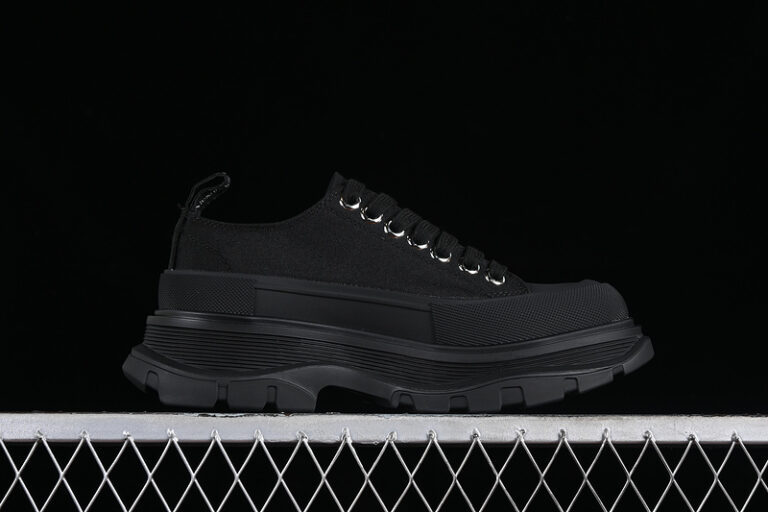 Alexander McQueen Sneaker (Copy)