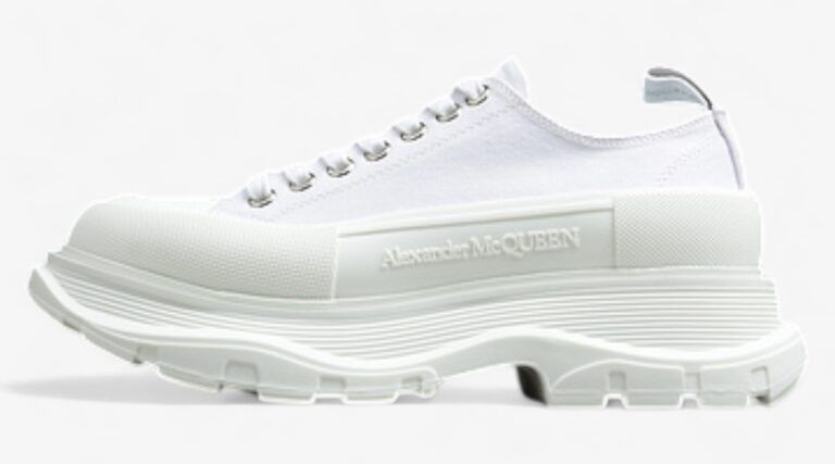 Alexander McQueen Tread Slick Low-Top Sneakers – All White