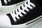Alexander McQueen Tread Slick Low-Top Sneakers – Black/White
