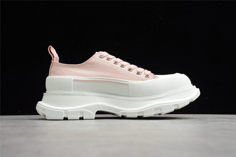 Alexander McQueen (Copy)