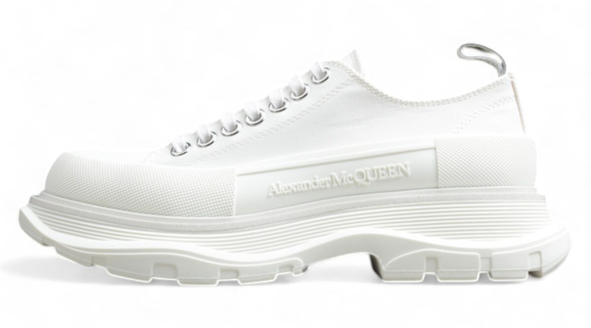 Alexander McQueen Tread Slick Low-Top Sneakers – Triple White