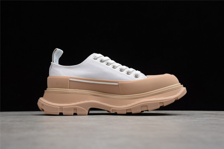 Alexander McQueen (Copy)