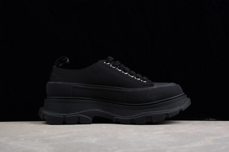 Alexander McQueen Sneaker (Copy)