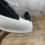 Alexander McQueen (Copy)
