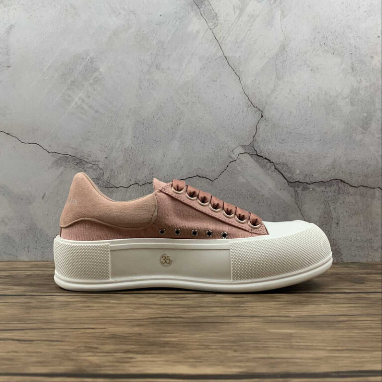 Alexander McQueen (Copy)
