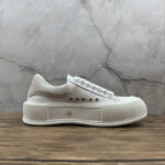 Alexander McQueen (Copy)