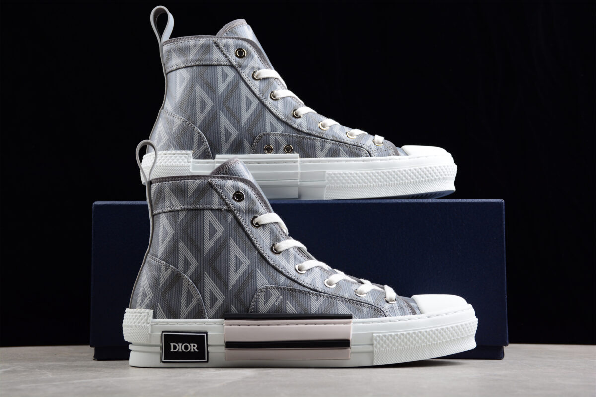 Dior B23 Oblique Low-Top Sneaker – Black with Gum Sole (Copy)