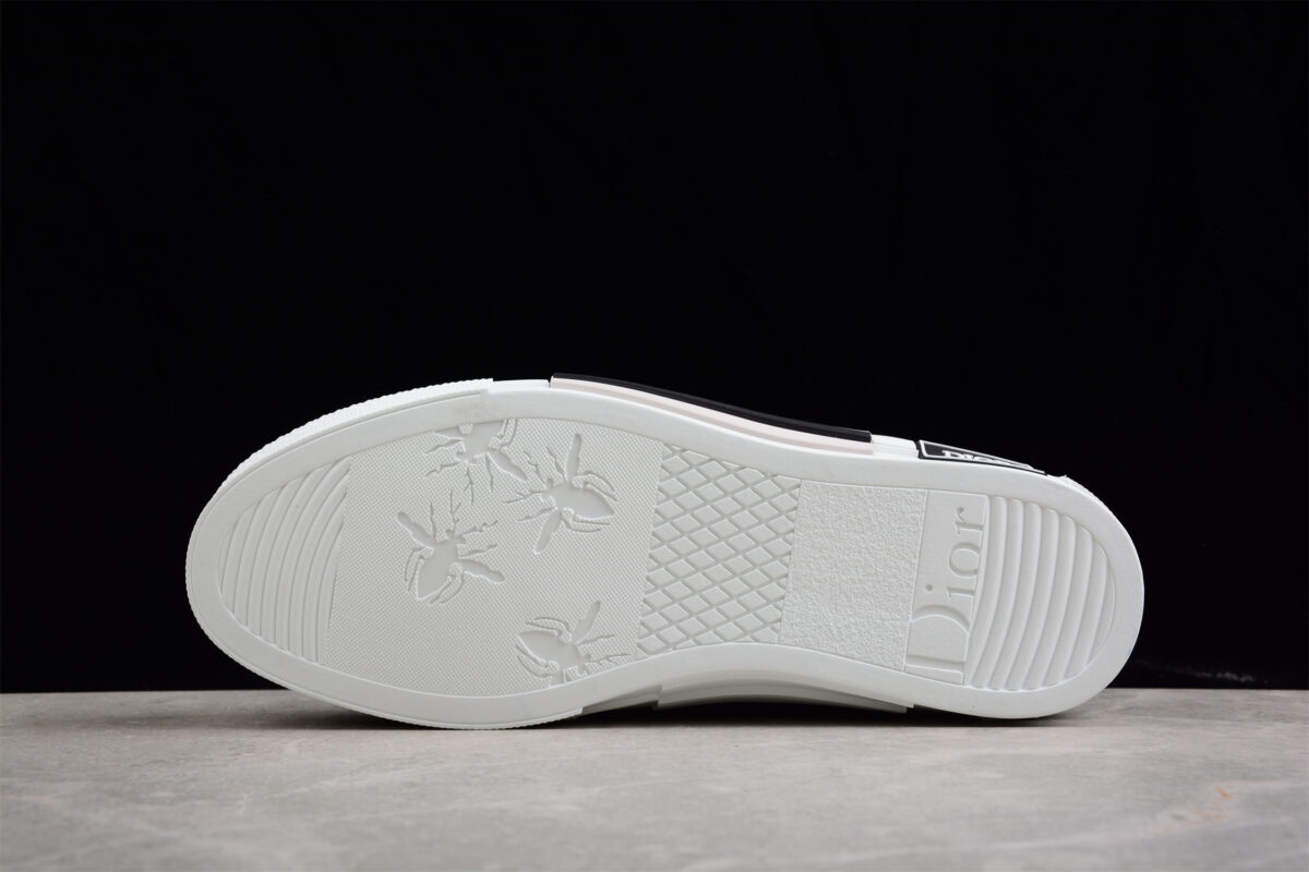 Dior B23 Oblique Low-Top Sneaker – Black with Gum Sole (Copy)