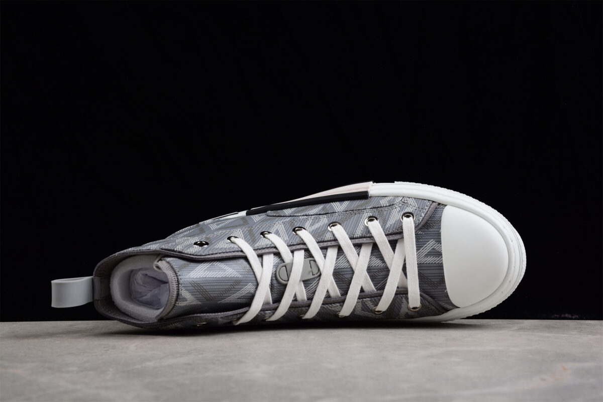 Dior B23 Oblique Low-Top Sneaker – Black with Gum Sole (Copy)