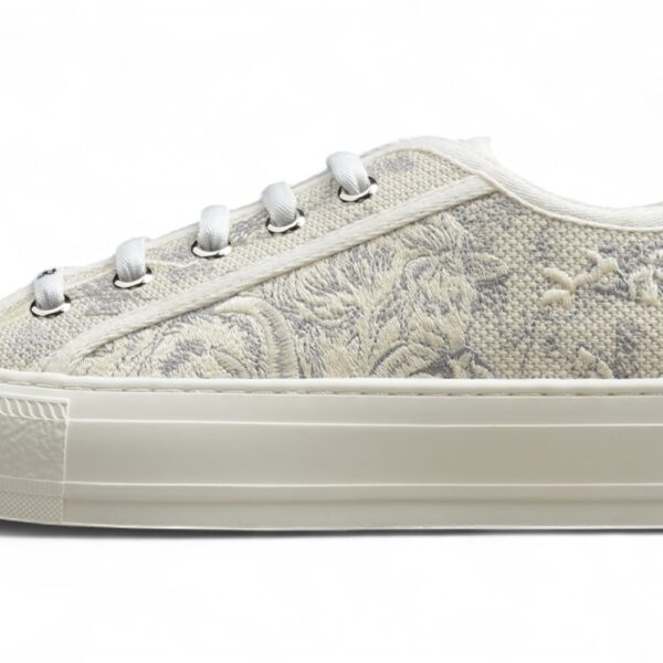 Dior (Copy)