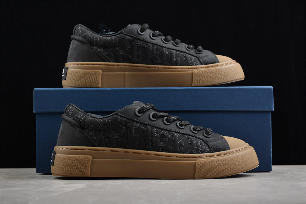 Dior B23 Oblique Low-Top Sneaker – Black with Gum Sole