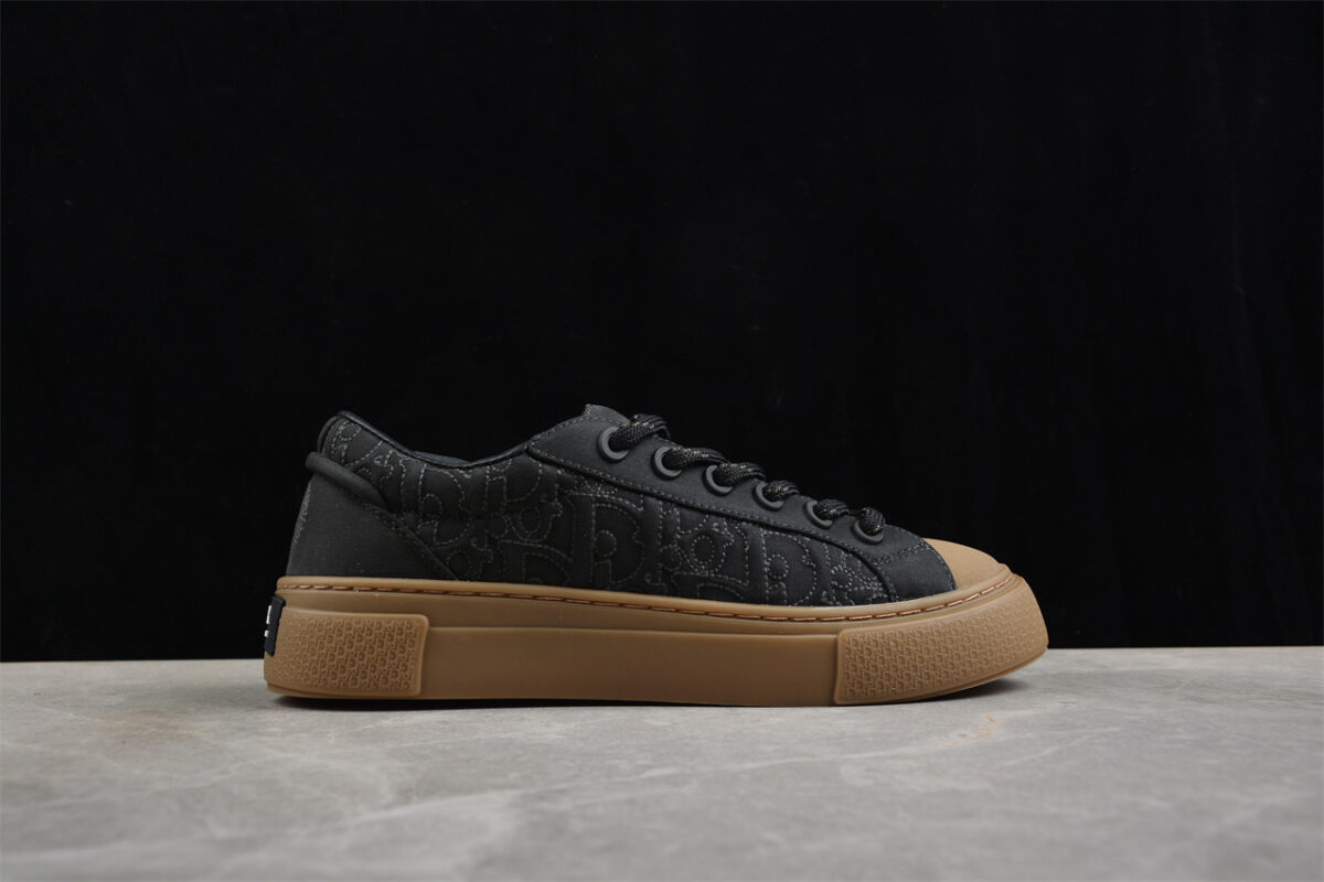 Dior B23 Oblique Low-Top Sneaker – Black with Gum Sole