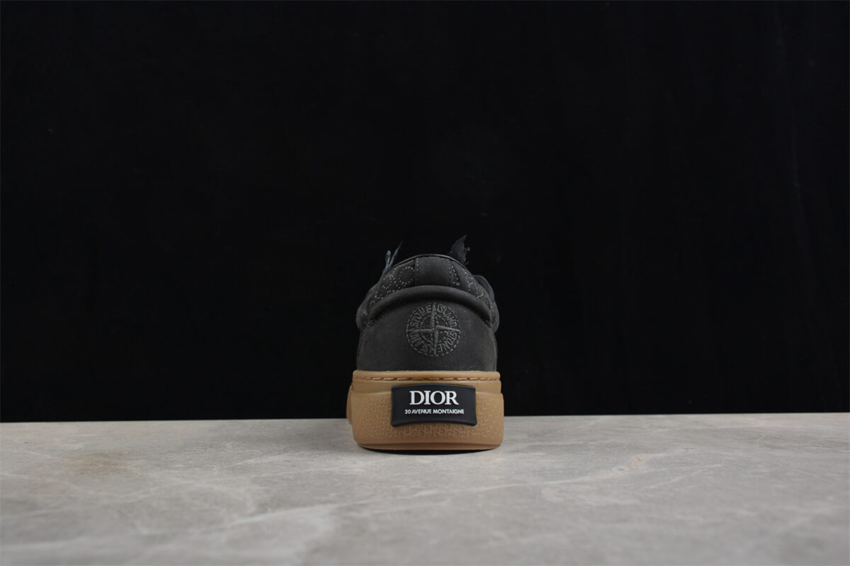 Dior B23 Oblique Low-Top Sneaker – Black with Gum Sole