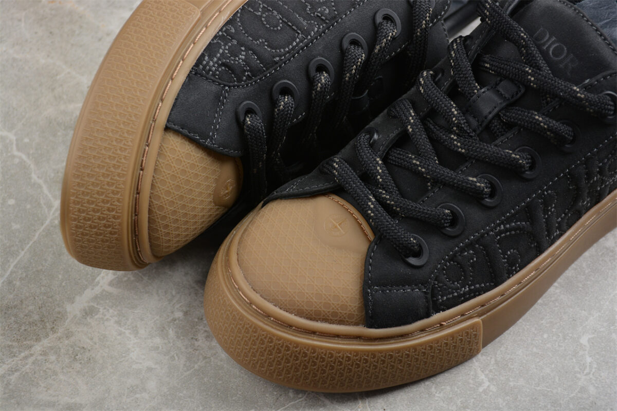 Dior B23 Oblique Low-Top Sneaker – Black with Gum Sole