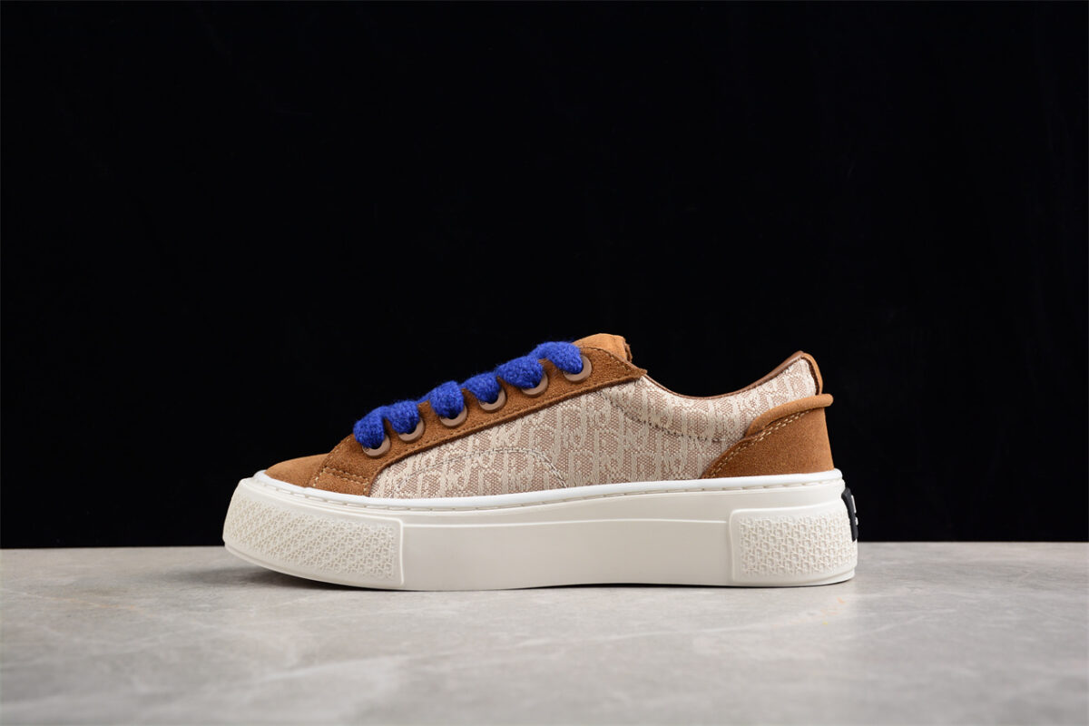 Dior B23 Oblique Low-Top Sneaker – Black with Gum Sole (Copy)